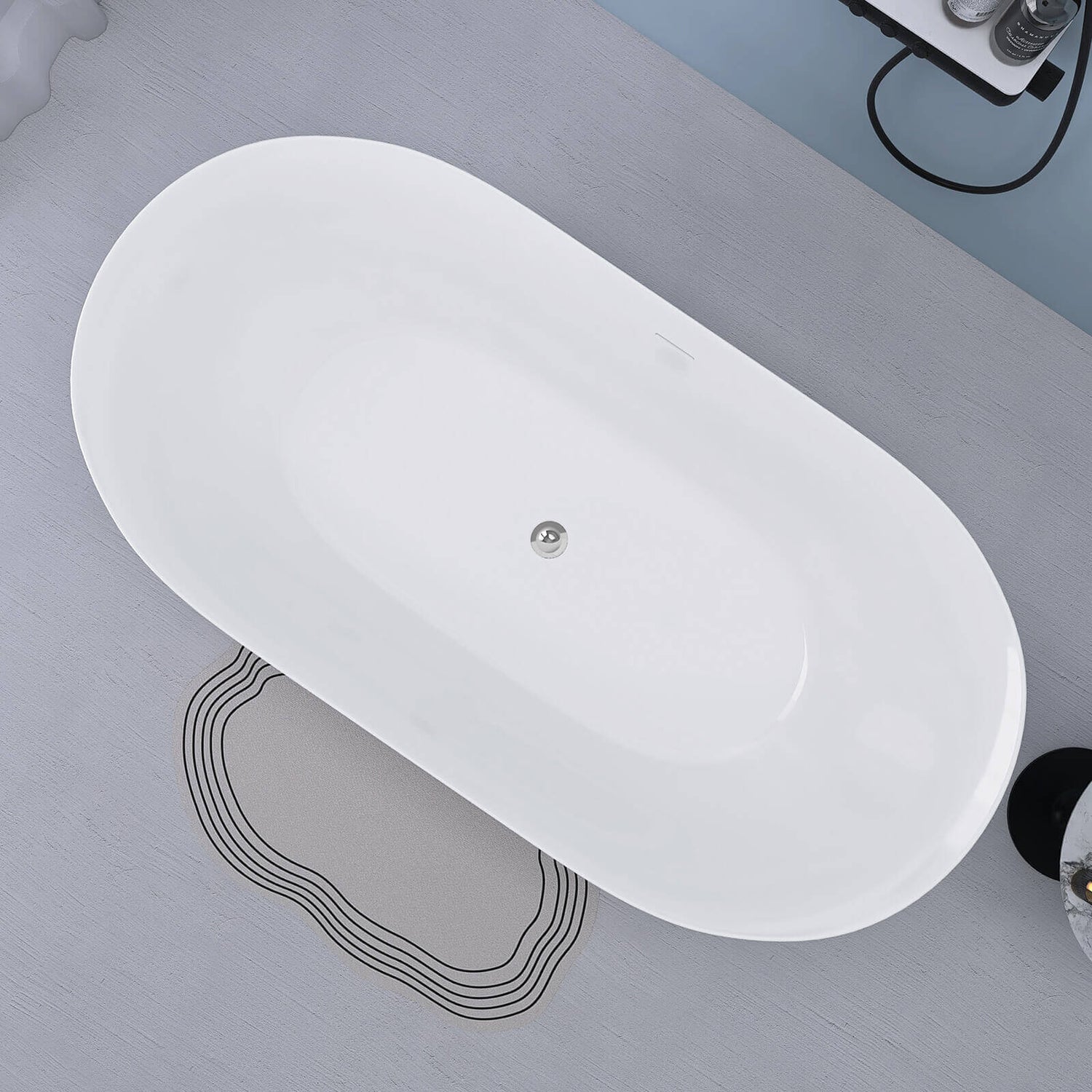 67 Inch Large Oval Acrylic Soaking Tub Glossy White Exterior